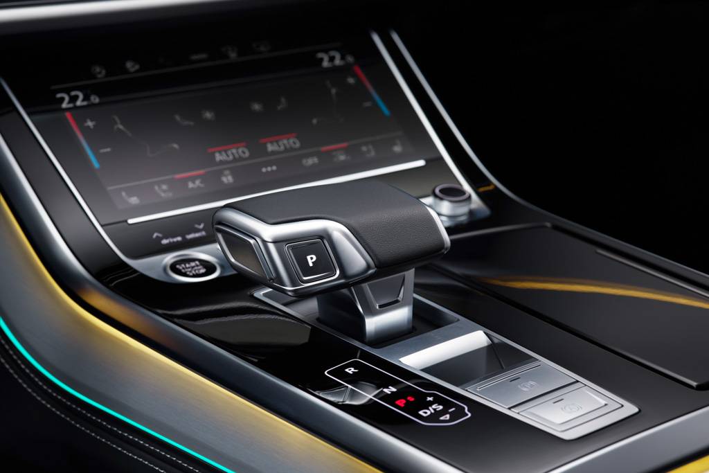 2024 Audi Q8 | Manufacturer image