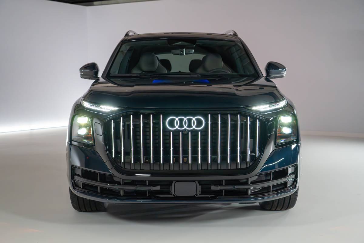 audi q9 2027 01 exterior front angle jpg