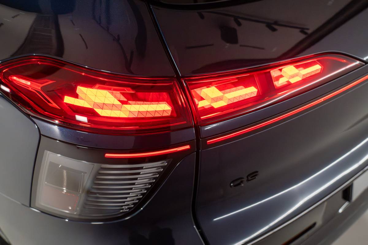 audi q9 2027 19 exterior rear tailight detail jpg
