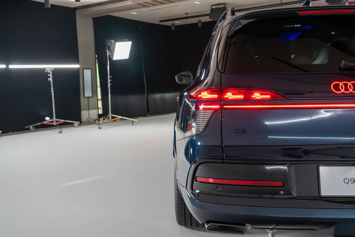 audi q9 2027 20 exterior rear jpg