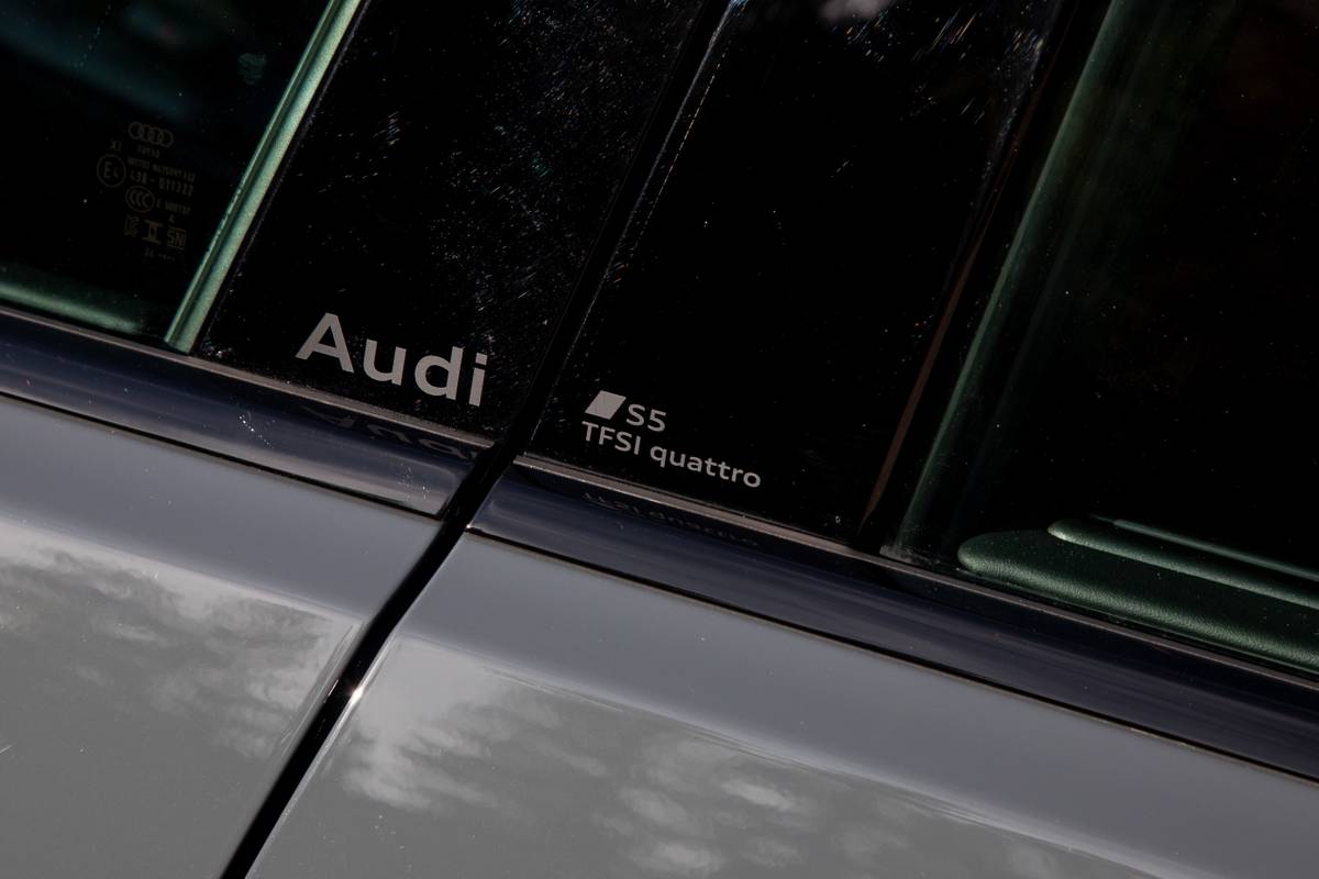 audi s5 2025 14 exterior profile badge jpg
