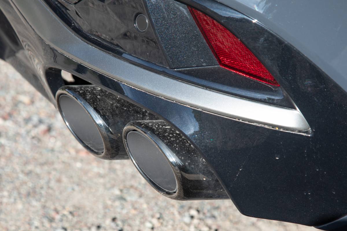 audi s5 2025 19 exterior tailpipe jpg
