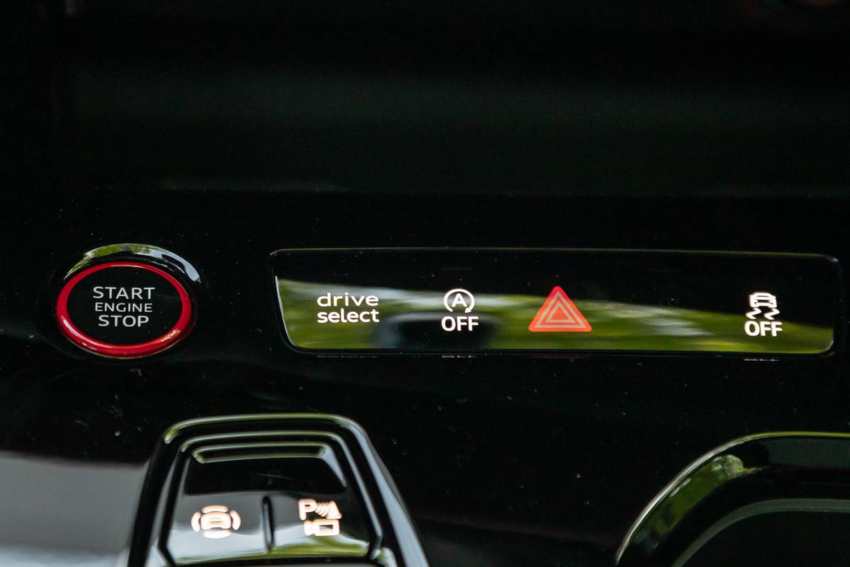 audi s5 2025 32 interior drive mode jpg