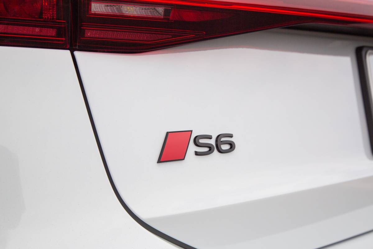audi s6 e Tron 2026 07 exterior badge jpg