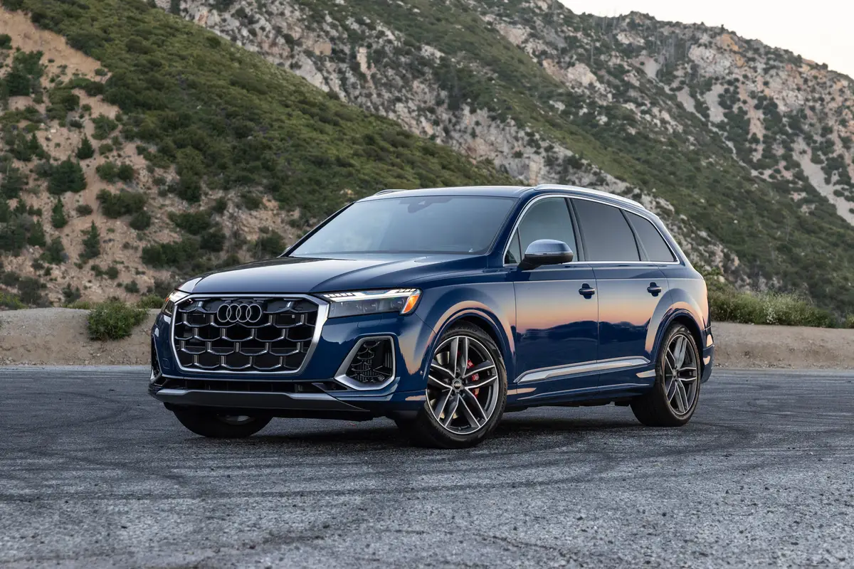 audi sq7 2026 exterior oem 01 jpg