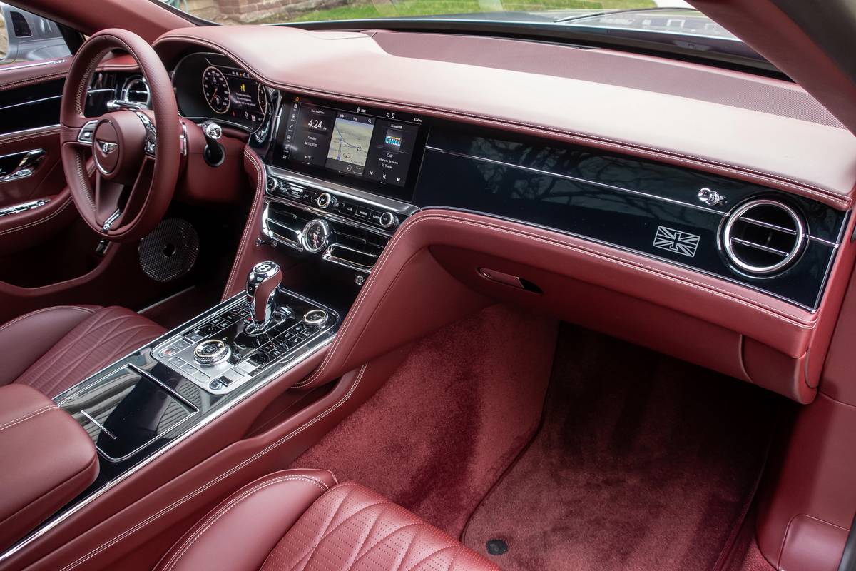 bentley flying spur 2020 15 front row  interior jpg