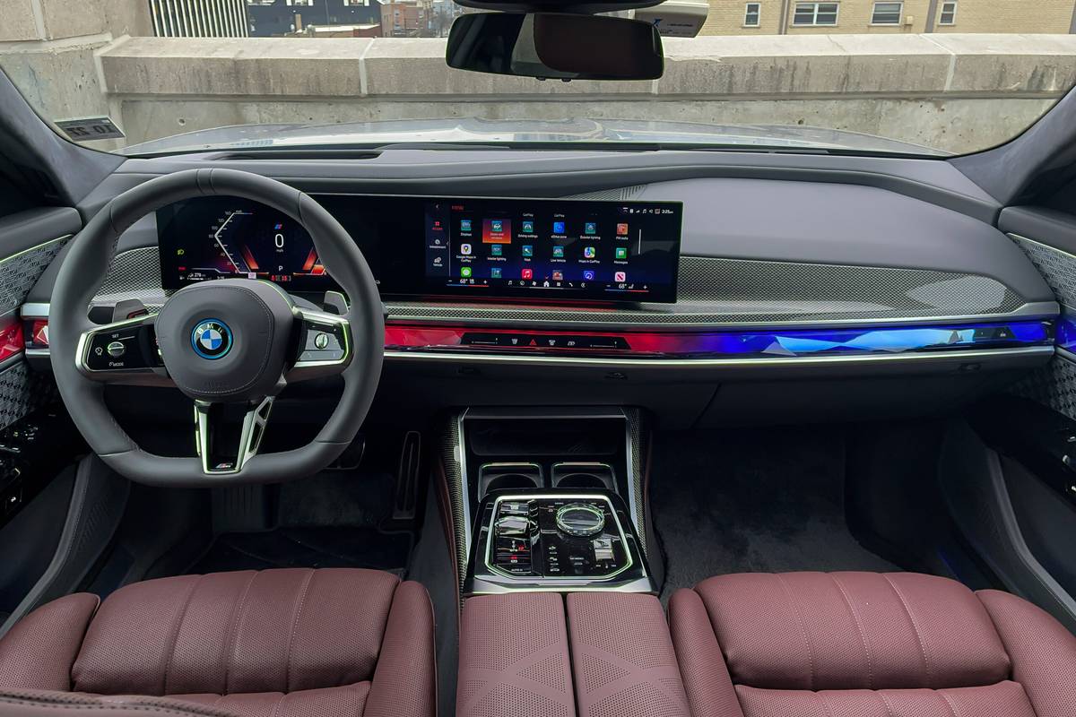 2024 BMW 750e Review: Riding in (Occasionally Silent) Style | Cars.com