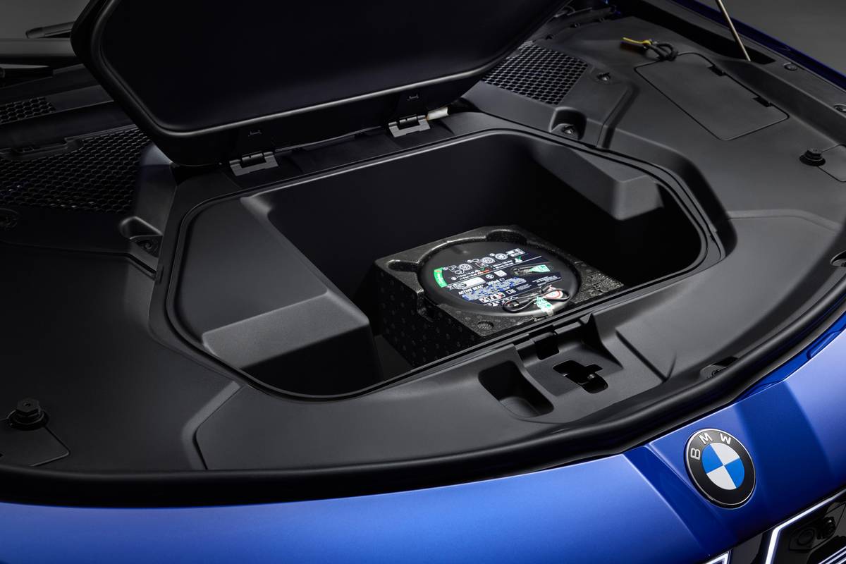 bmw i3 2027 interior oem 01 jpg