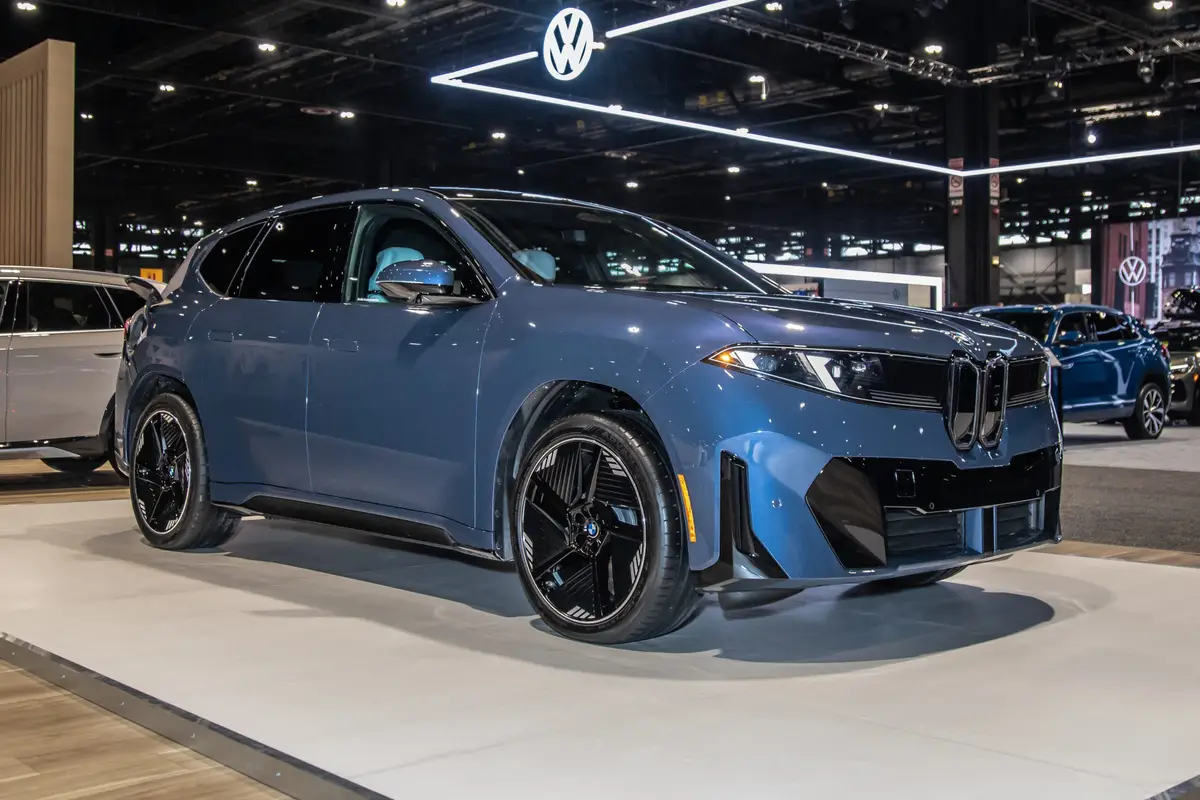 bmw ix3 2026 01 exterior front angle cas scaled jpg