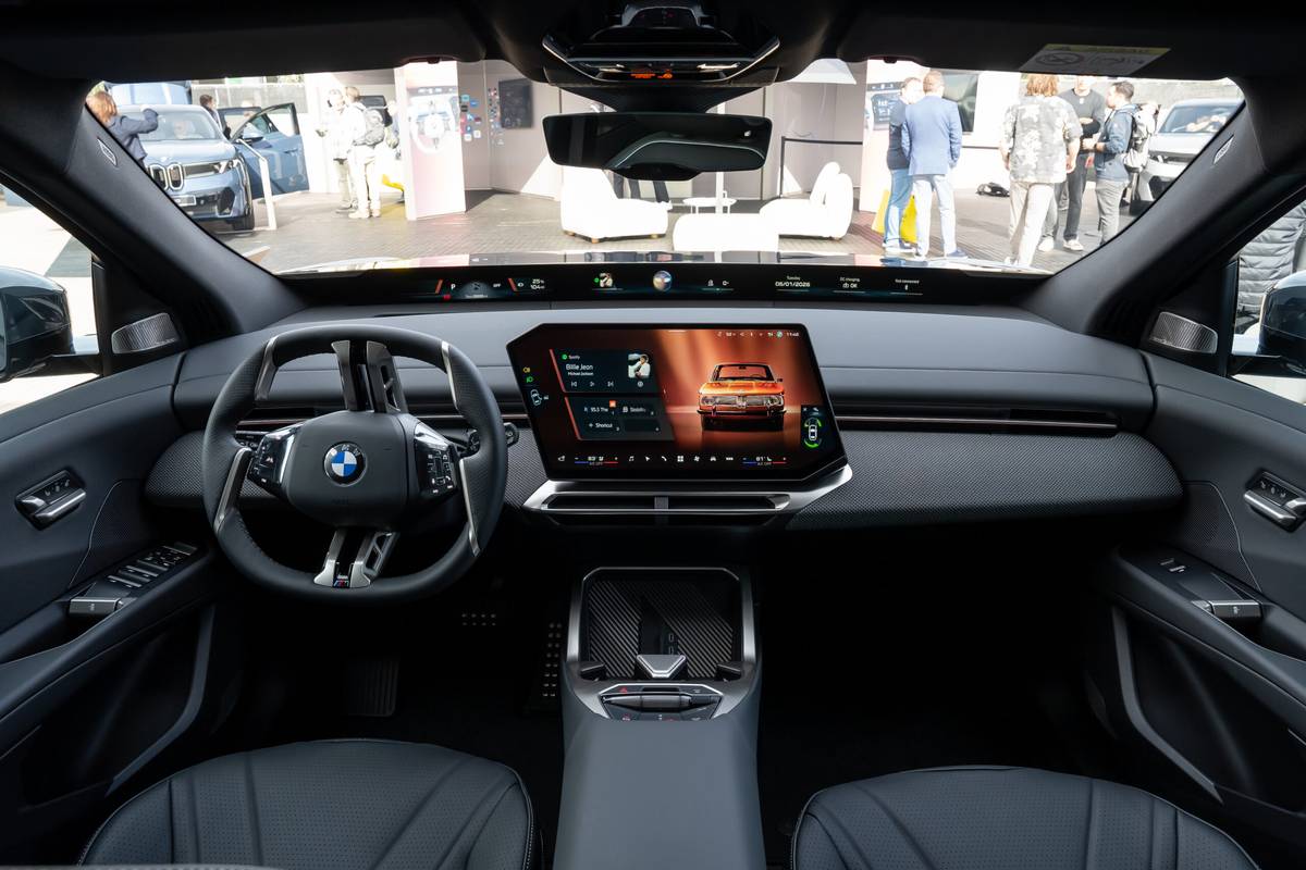 bmw ix3 2027 15 interior front row scaled jpg