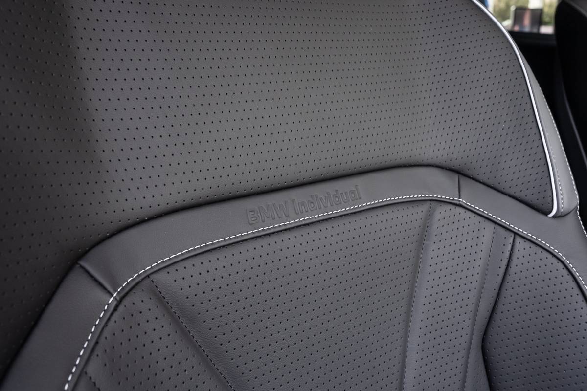 bmw ix3 2027 18 interior front row seat scaled jpg