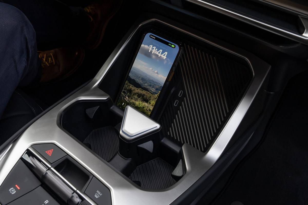 bmw ix3 2027 26 interior charge pad scaled jpg