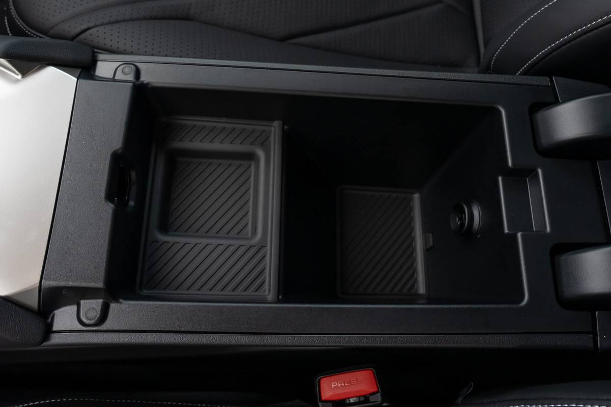 bmw ix3 2027 29 interior center console scaled jpg