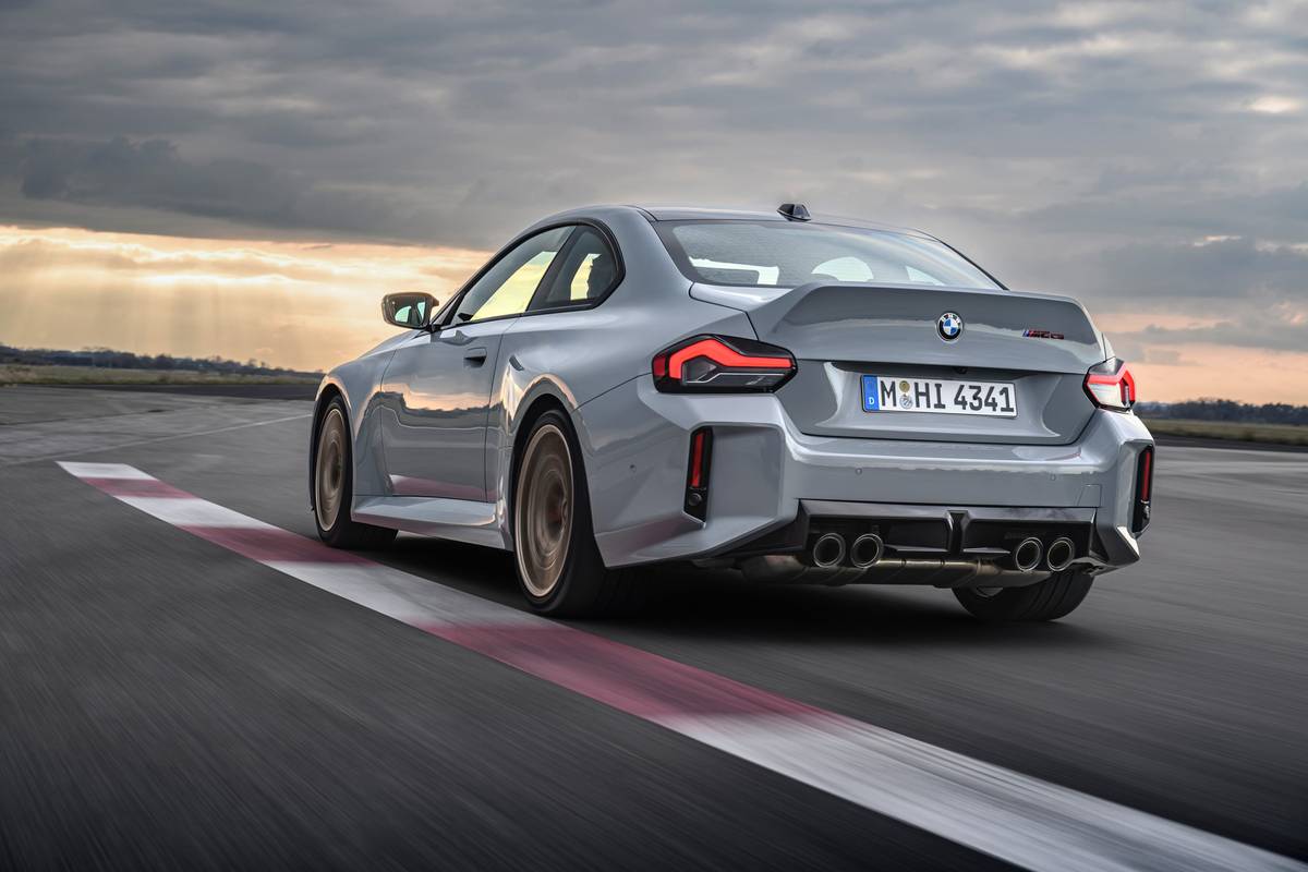 bmw m2 2026 exterior oem 02 jpg