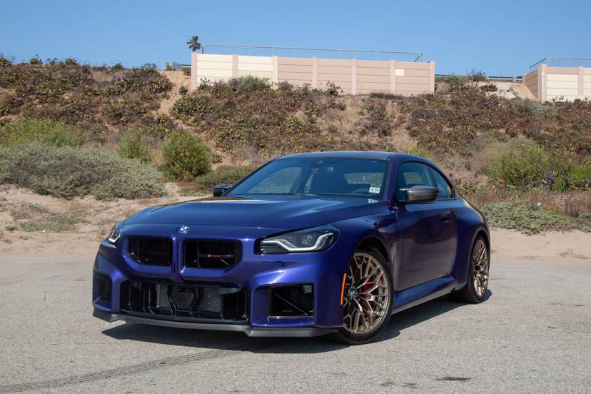 bmw-m2-cs-2026-01-exterior-front-angle