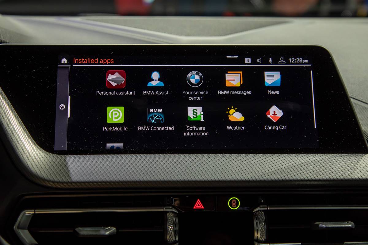 bmw m235i gran coupe 2020 cl 17 center stack display jpg