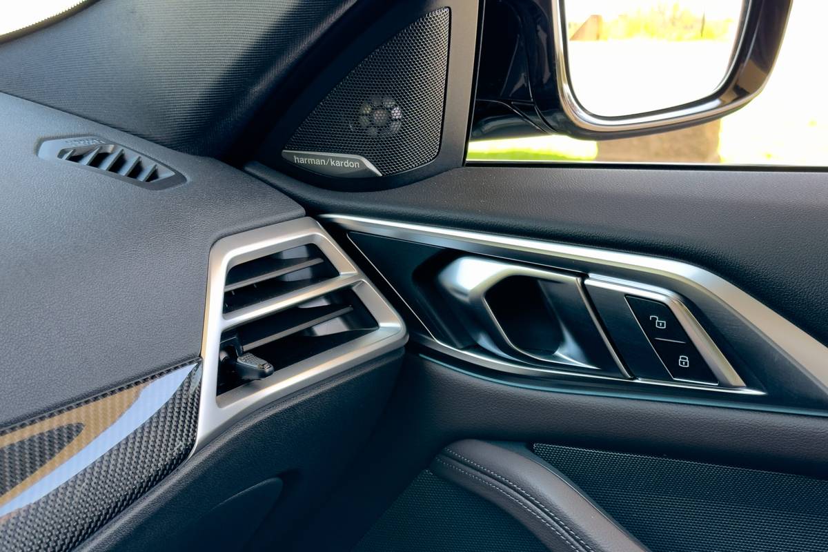 2025 BMW M440