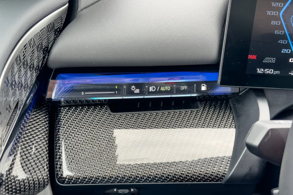bmw m5 2025 29 interior dashboard controls scaled jpg