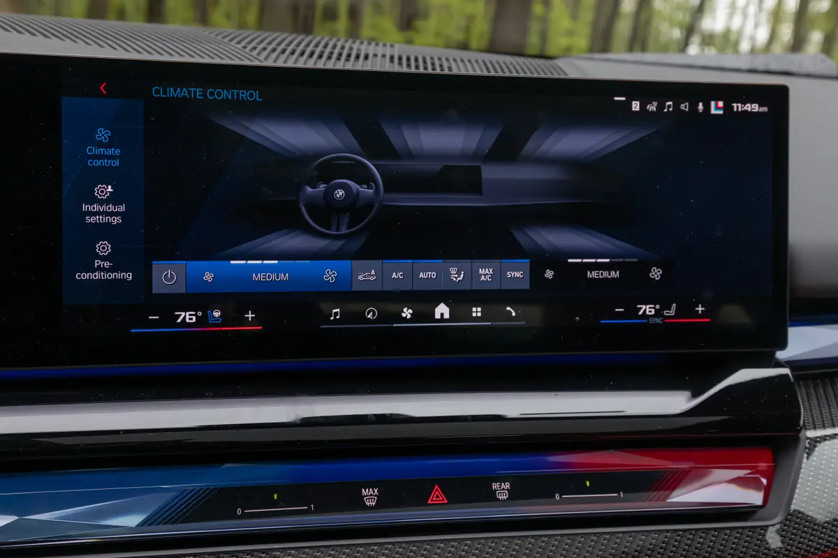 bmw m5 touring 2025 33 interior center stack display jpg