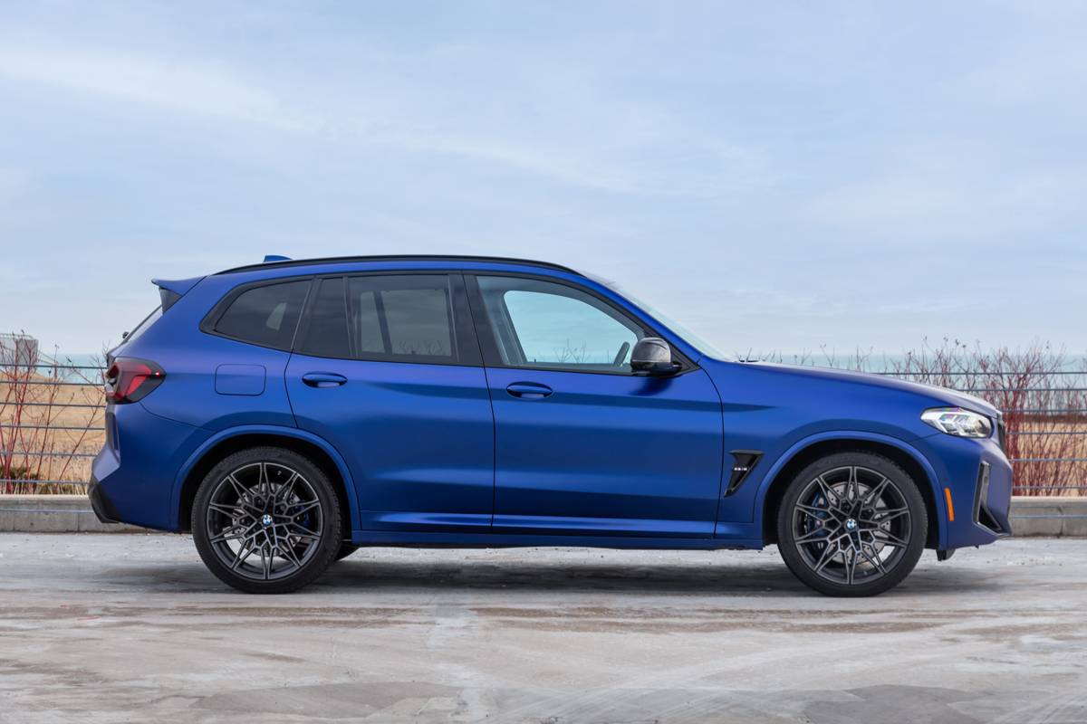 bmw x3 m competition 2022 06 синий внедорожник с внешним профилем в масштабе jpg