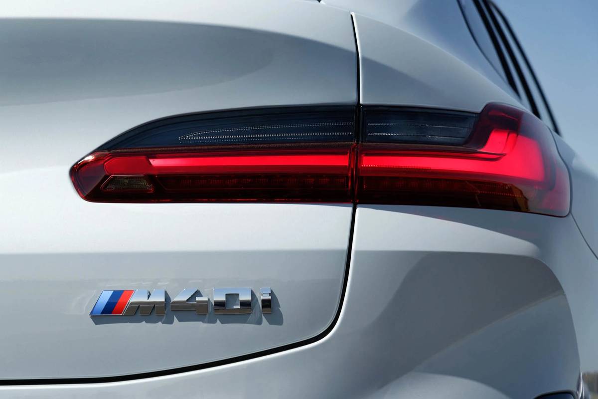 2022 BMW X4 | Manufacturer image