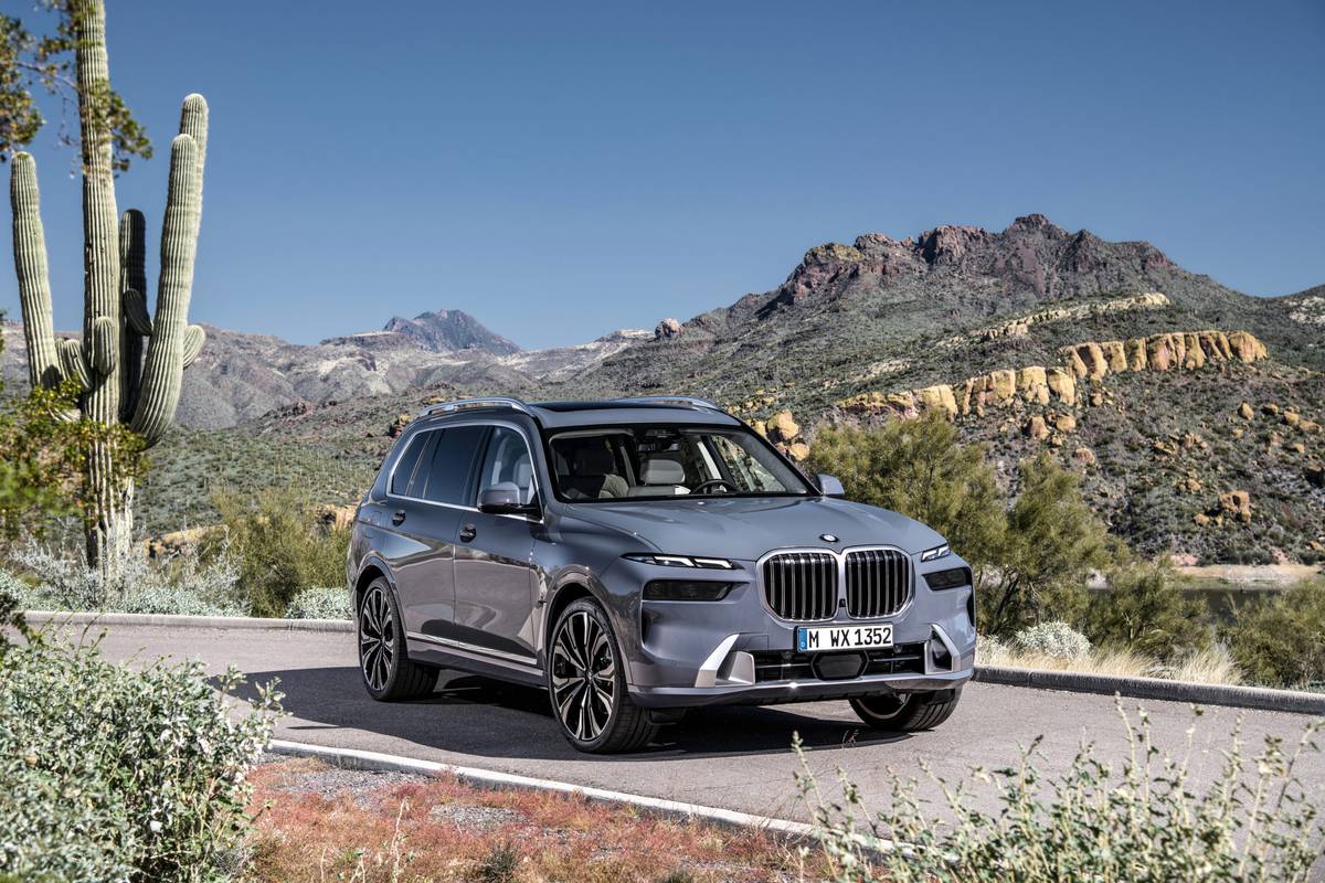bmw x7 2023 P90457515 009 exterior front angle grey suv scaled jpg