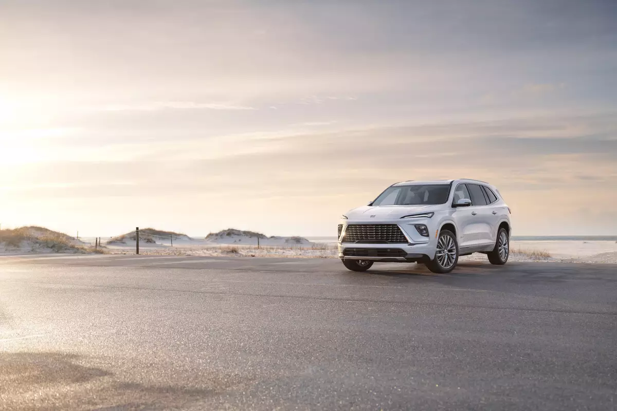 2025 Buick Enclave Completes Brand’s Showroom Refresh