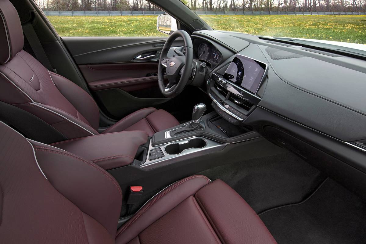 cadillac ct4 sport 2020 05 black front row interior red two tone jpg
