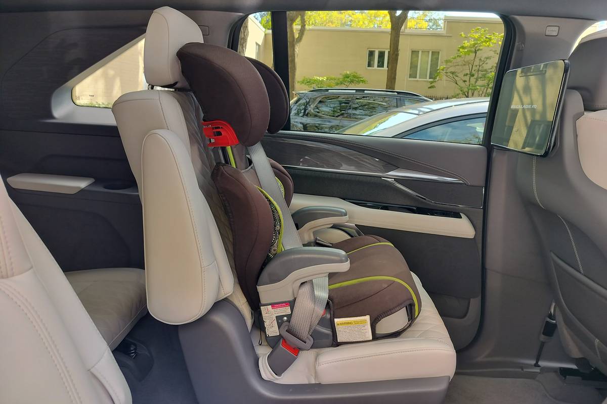 cadillac escalade iq 2026 interior csc 03 jpg