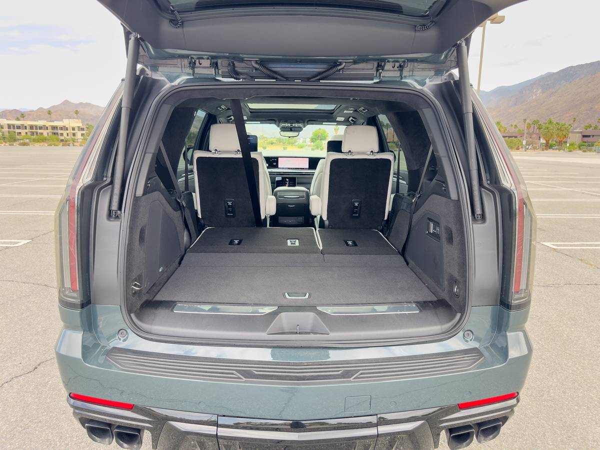 cadillac escalade v 2025 25 interior cargo scaled jpg