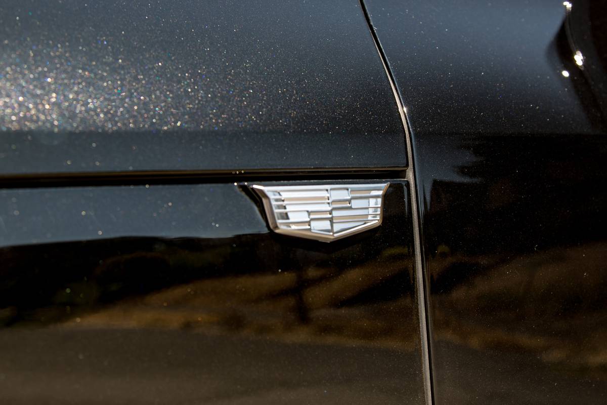 cadillac lyriq v 2026 14 exterior profile badge scaled jpg