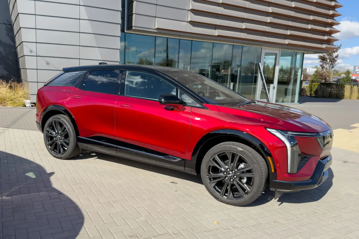 cadillac optiq awd 2026 29 exterior front angle scaled jpg