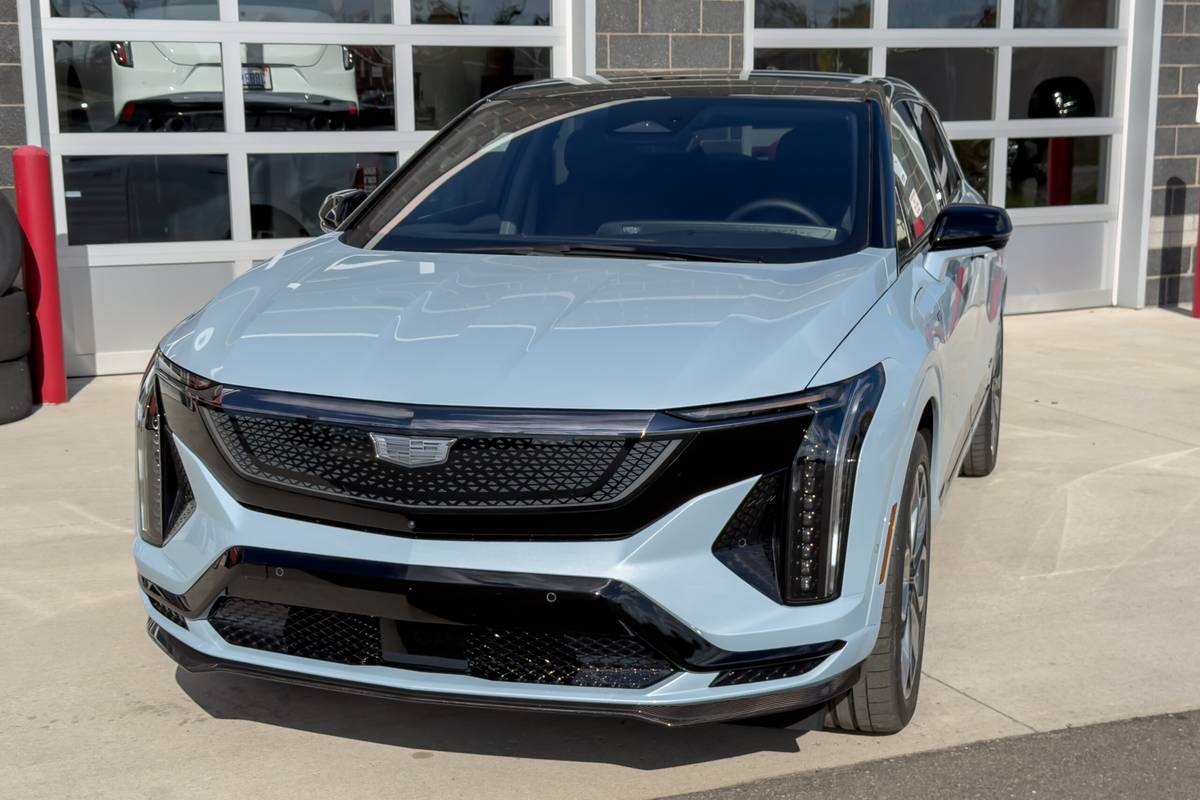 cadillac optiq v 2026 02 exterior front scaled jpg