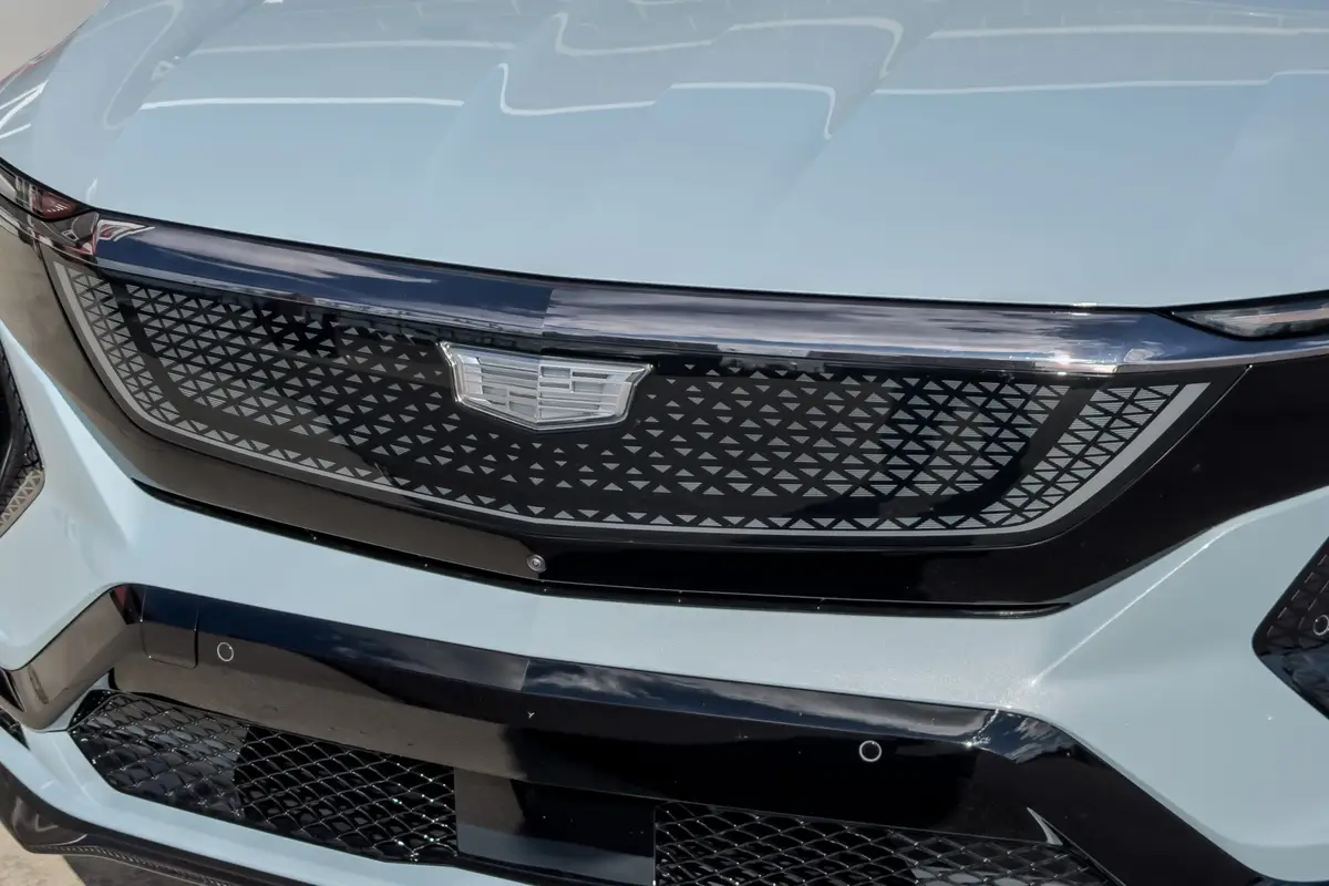 cadillac optiq v 2026 03 exterior front scaled jpg