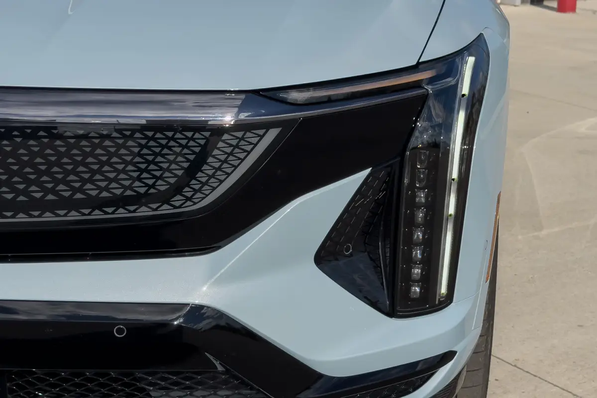 cadillac optiq v 2026 04 exterior headlight scaled jpg