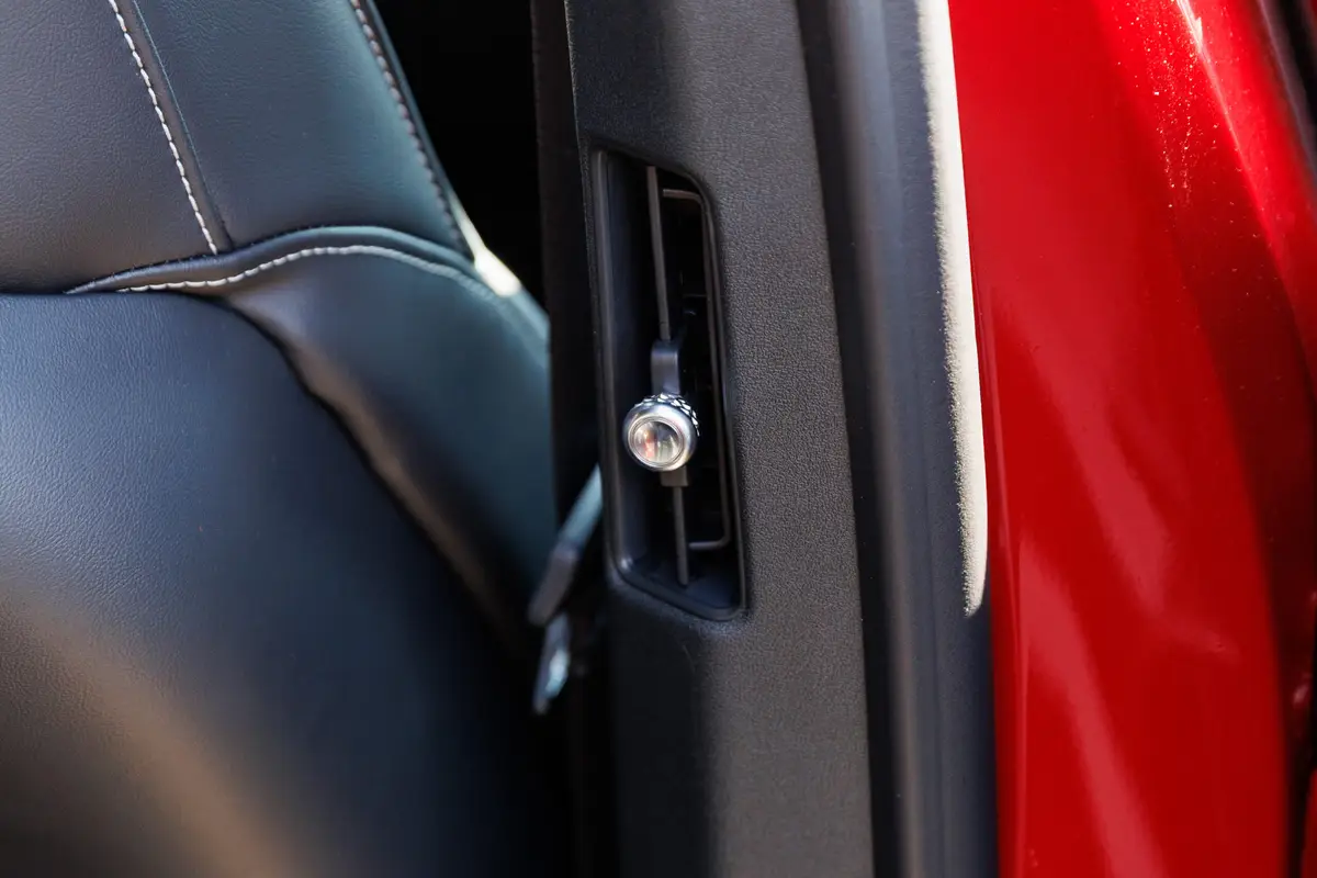 cadillac vistiq sport 2026 35 interior vent scaled jpg