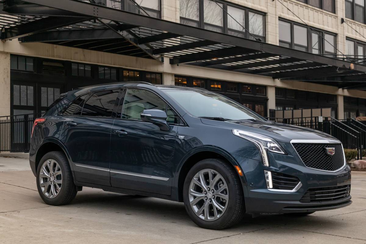 Is the 2020 Cadillac XT5’s Updated CUE Any Better With Buttons?