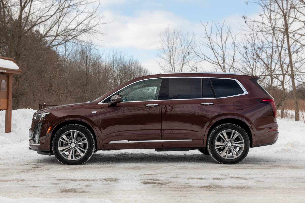 cadillac xt6 2022 05 brown exterior profile suv scaled jpg