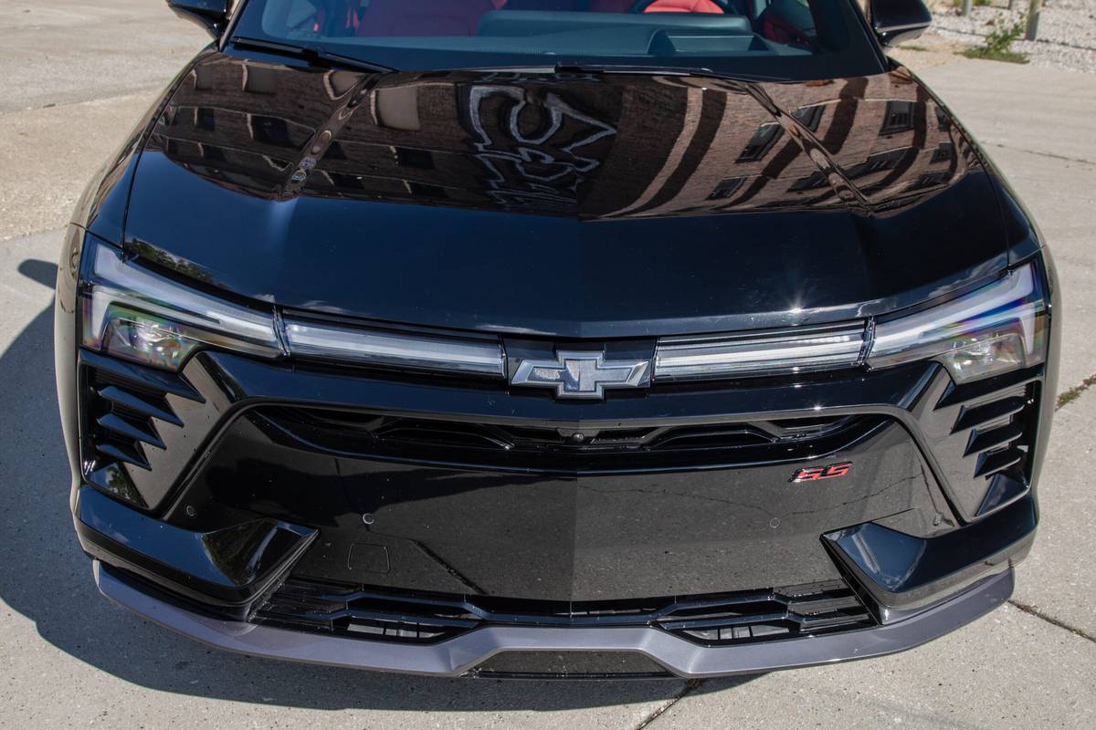 chevrolet blazer ev ss 2025 03 exterior front scaled jpg