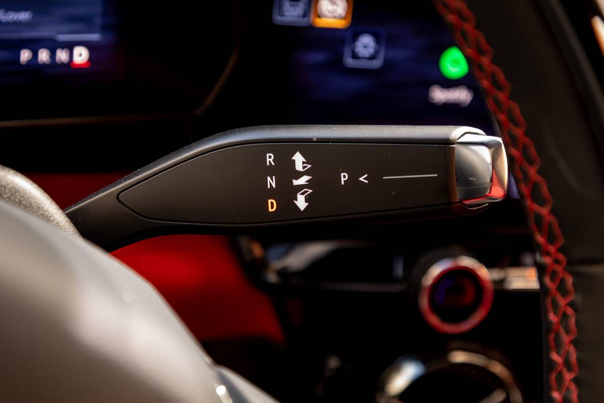 chevrolet blazer ev ss 2025 24 interior gearshift scaled jpg