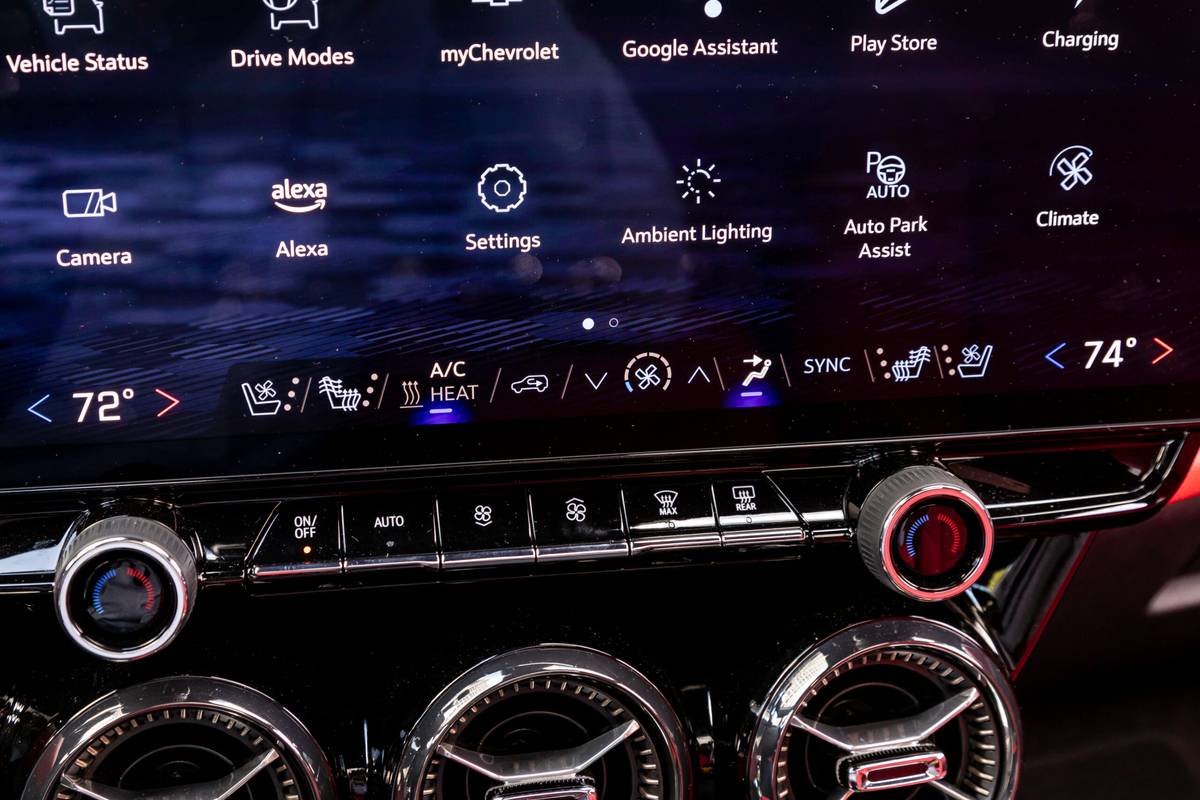 chevrolet blazer ev ss 2025 29 interior center stack display scaled jpg