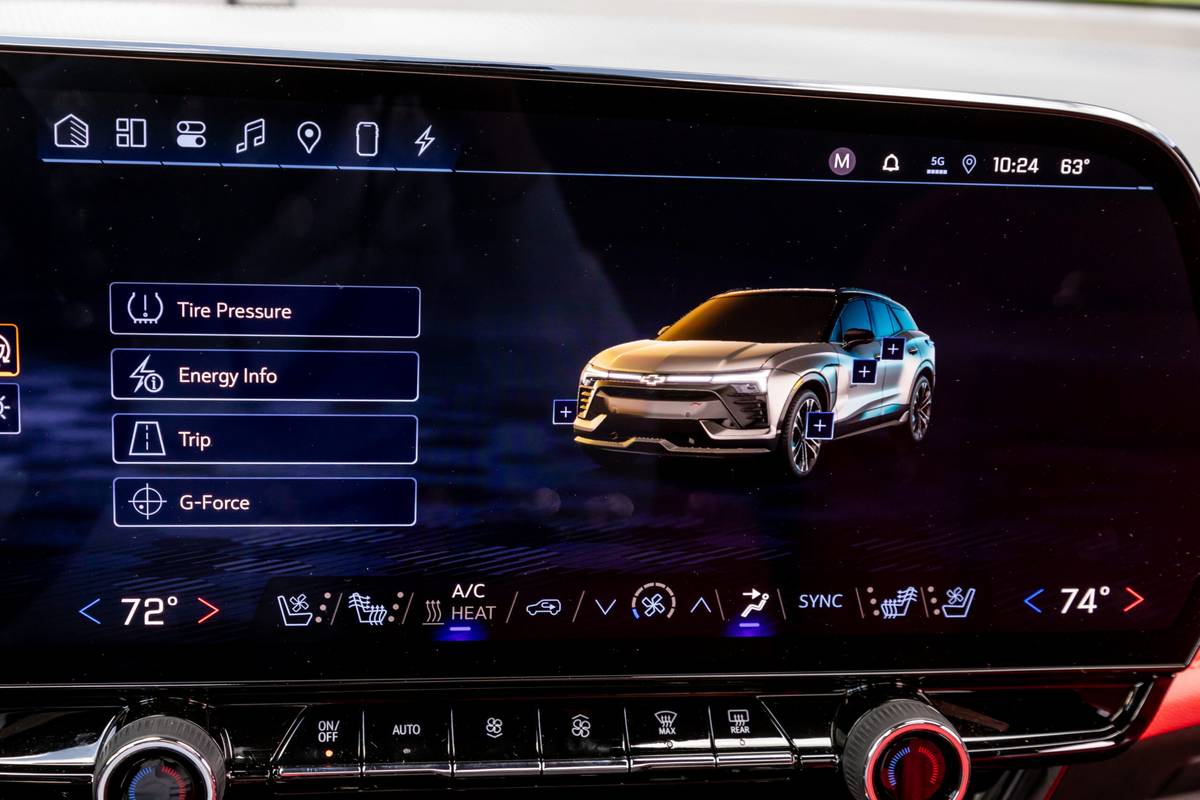 chevrolet blazer ev ss 2025 31 interior center stack display scaled jpg