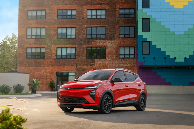 chevrolet-bolt-2027-exterior-oem-10