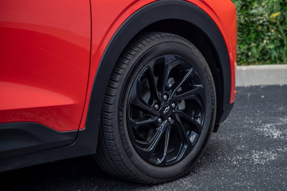 2027 Chevrolet Bolt