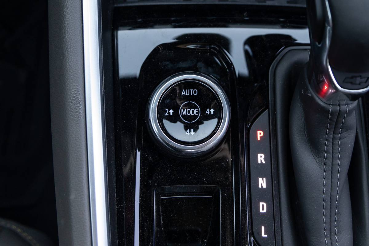 chevrolet colorado zr2 bison 2024 37 interior drive mode scaled jpg