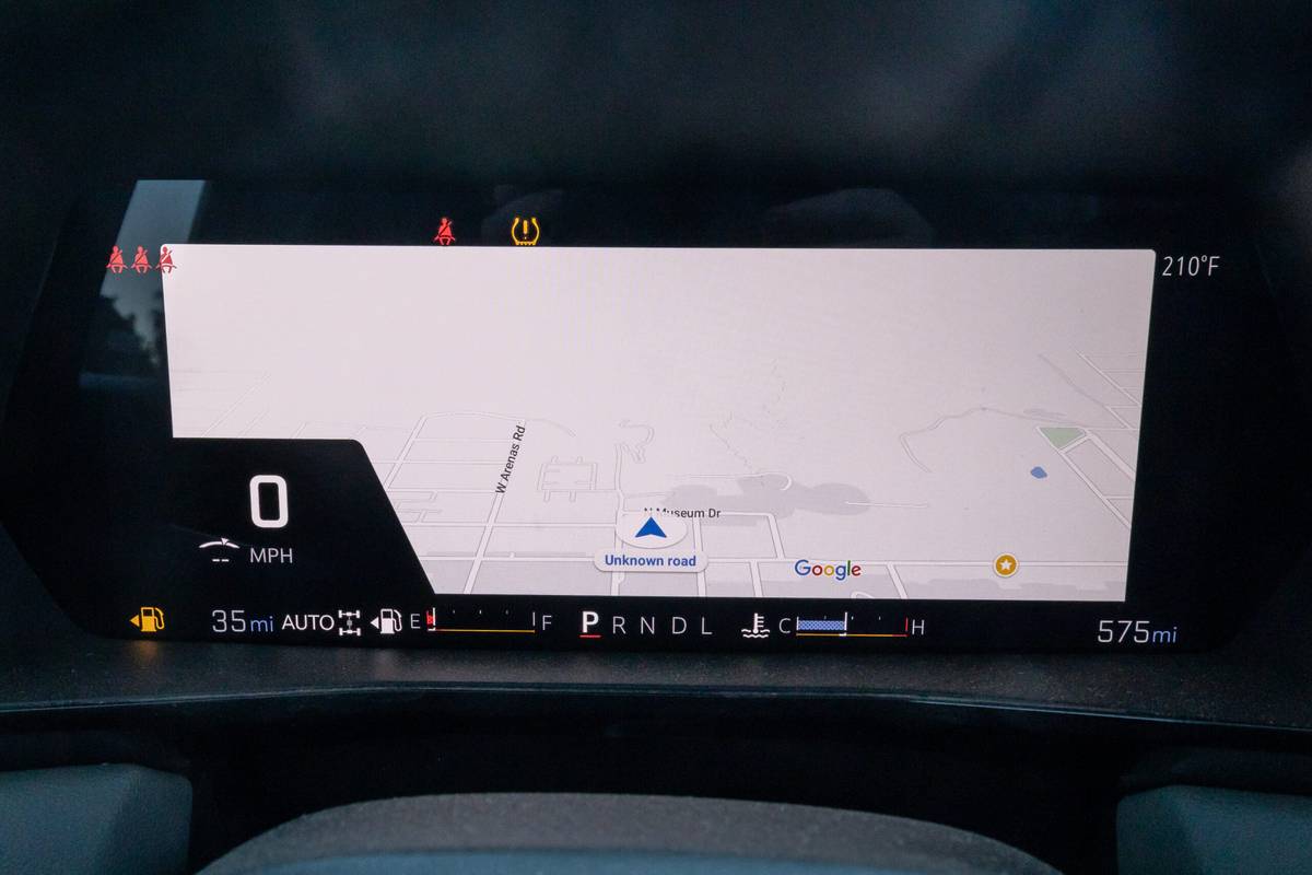 chevrolet colorado zr2 bison 2024 47 interior center stack display scaled jpg