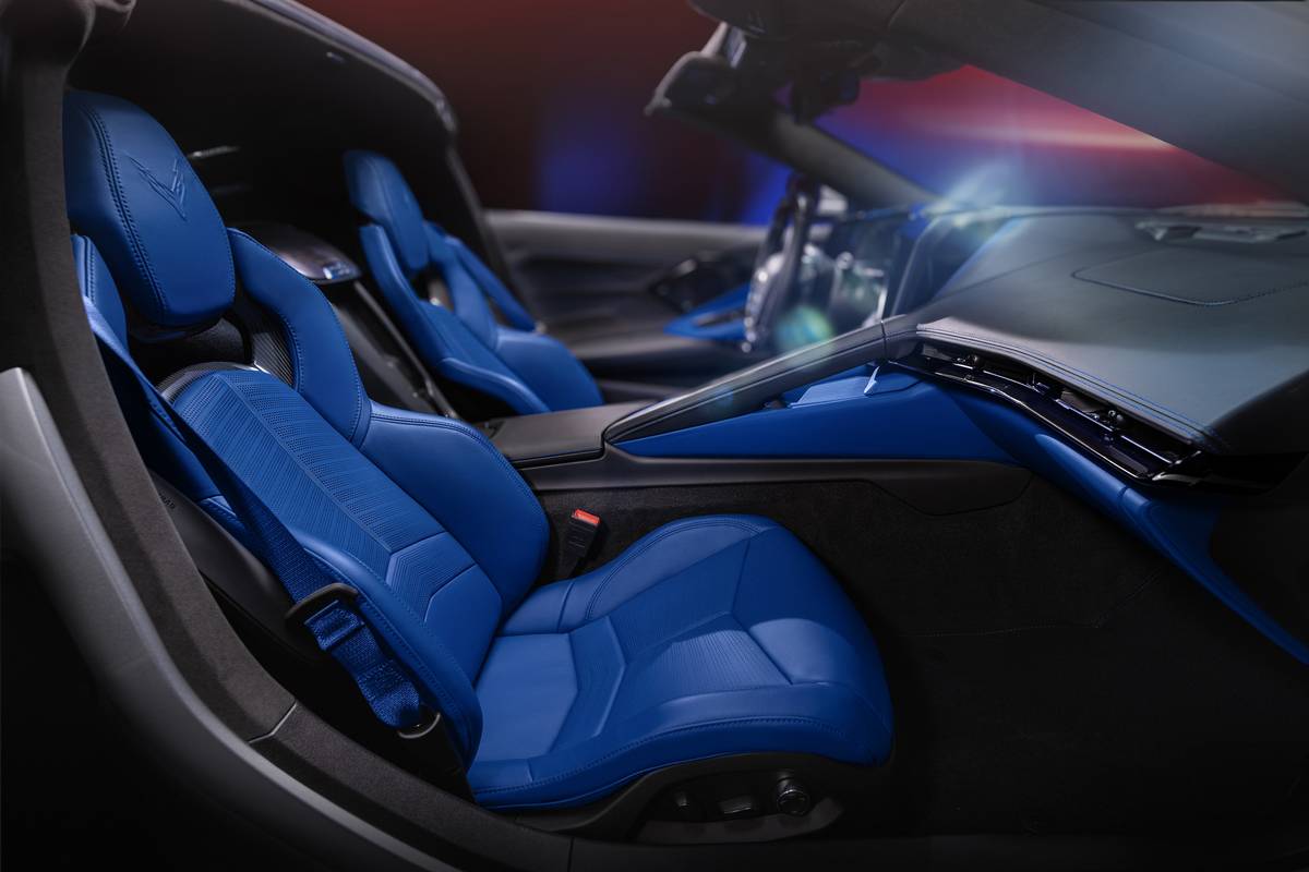 chevrolet corvette 2026 interior oem 05 jpg