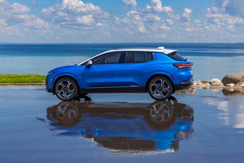 chevrolet-equinox-2026-exterior-oem-01