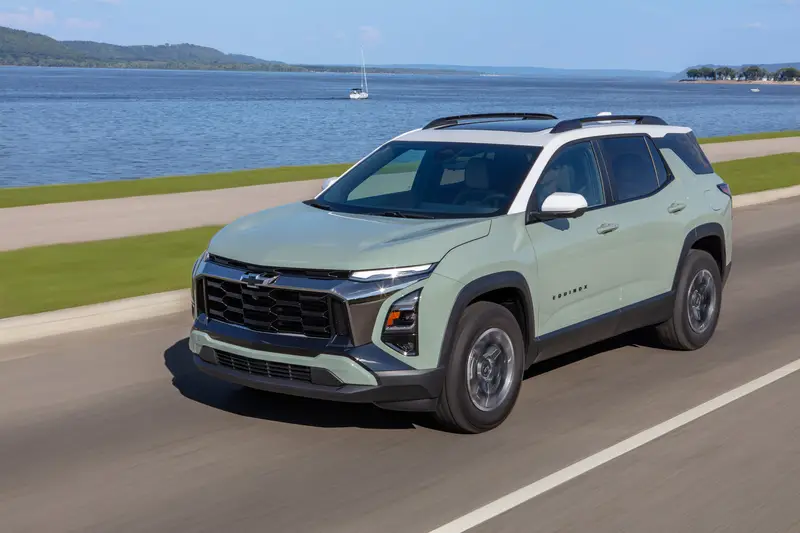 chevrolet-equinox-activ-2026-exterior-oem-01