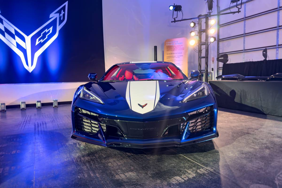 chevrolet grand sport 2027 01 exterior front jpg